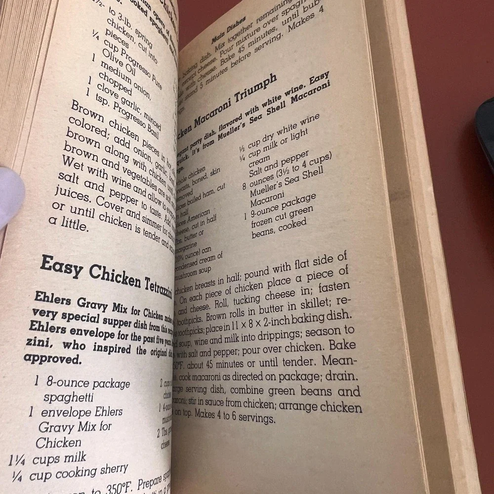 Best Recipes from the Backs of Boxes, Bottles, Cans and Jars by Ceil Dyer Vtg PB